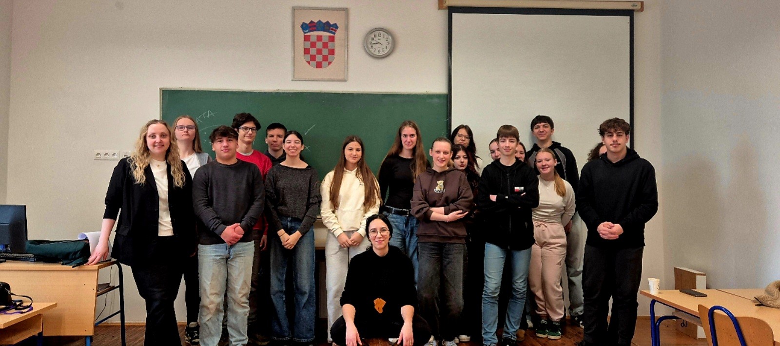 Karlovački gimnazijalci sudjelovali u obilježavanju Dana sigurnijeg interneta s Udrugom „Turbina promjena“